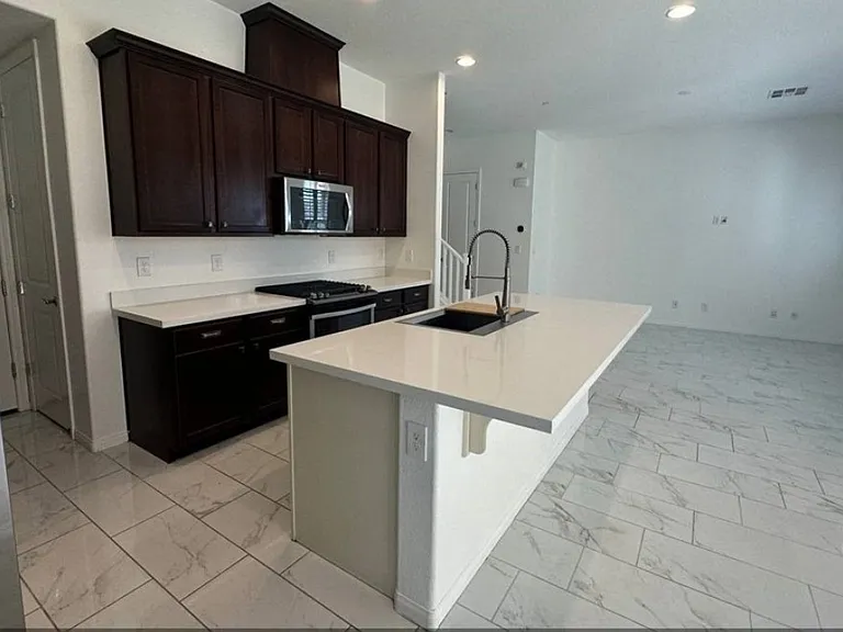 10373 Addie De Mar Ln — Photo 25