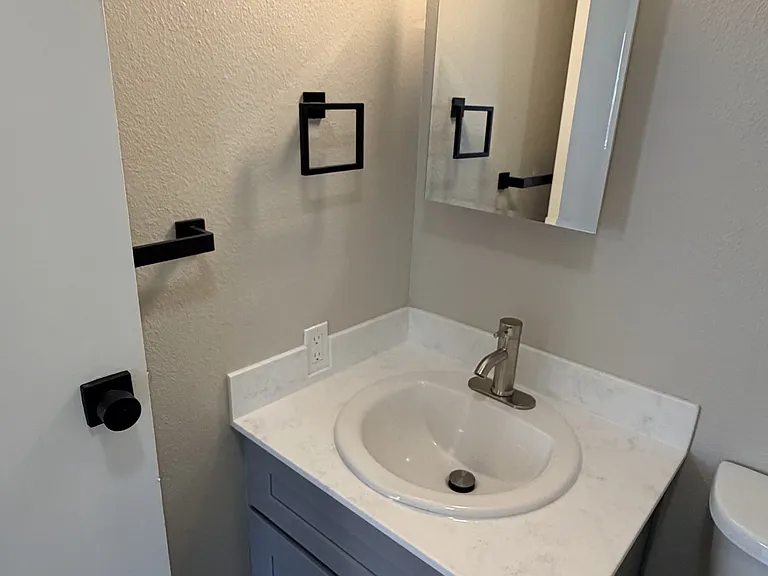 Badger & Blue Lake Apartments — Photo 50