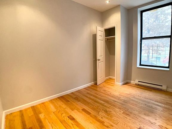 5th image of 320 Manhattan Ave #Aa6
