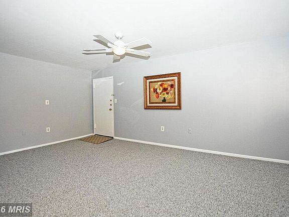 4th image of 5105 Crossfield Ct #332