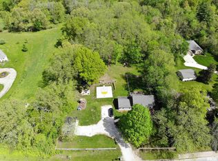 2060 W Adams Rd, Macomb, IL 61455