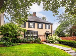 17 Saint Catherines Ct, Buffalo, NY 14222