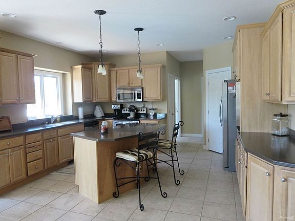 bf kitchen 2