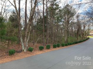 Fox Run Dr, Albemarle, NC 28001