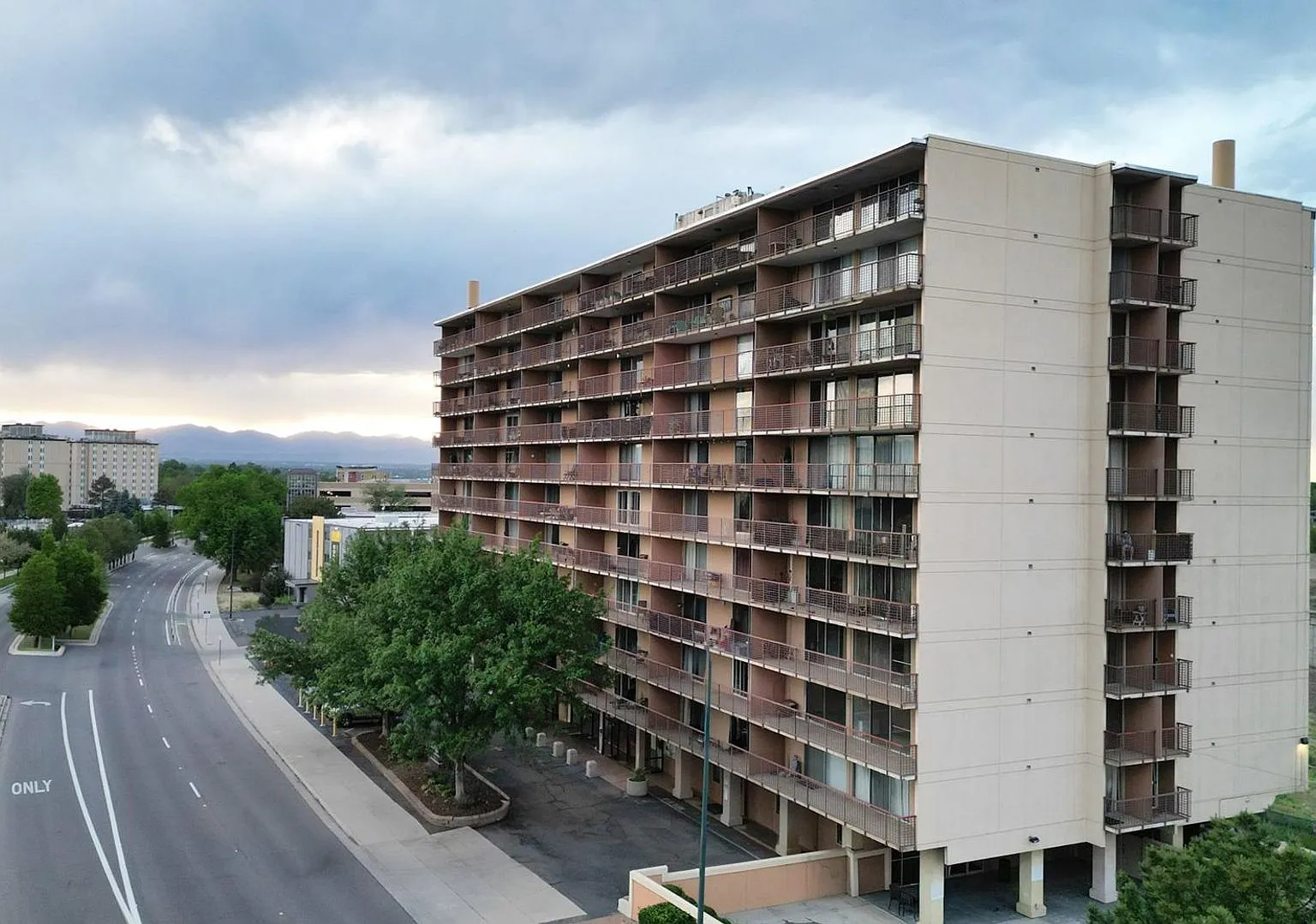 Spacious 2-Bedroom Denver Condo | Oversized Balcony + Parking & Storage — Photo 1
