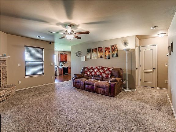 5th image of 4816 Wagner Lake Dr