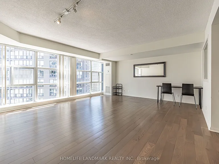 11 Saint Joseph St #1802 — Photo 7