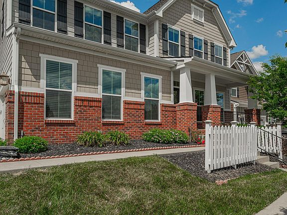 2nd image of 3832 Sullivan Dr Unit 44-383