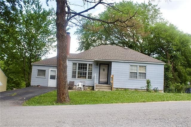 1st image of 2821 N 45th St