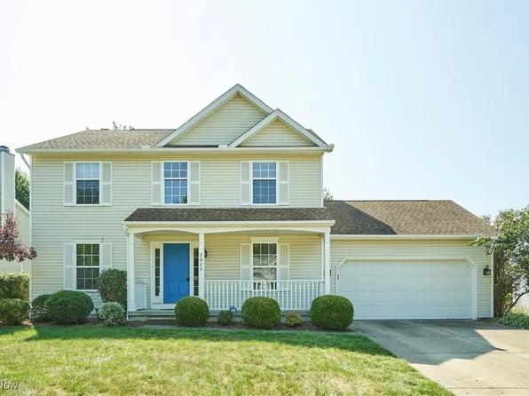 2622 Stonecreek Dr, Akron, OH 44320
