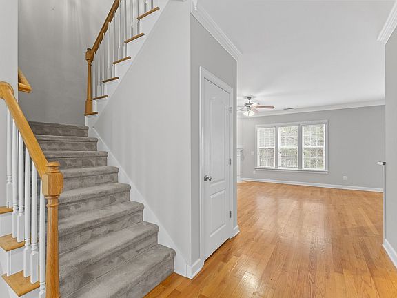 4th image of 713 Magnolia Forest Ct