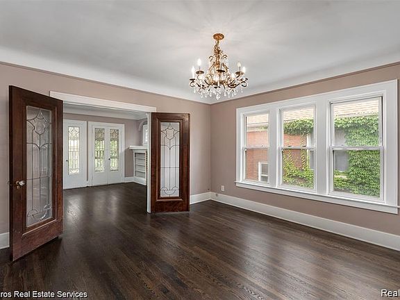 5th image of 1413 Somerset Rd #1413