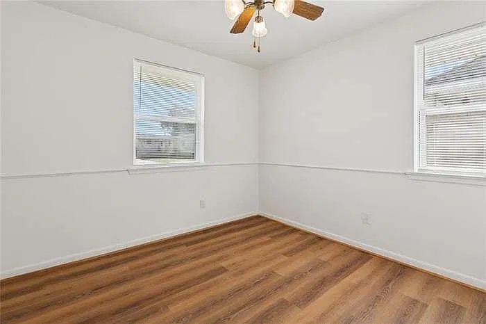 2524 Mississippi Ave — Photo 10