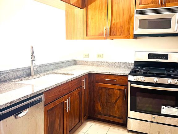 2nd image of 20 Newport Pkwy APT 2305