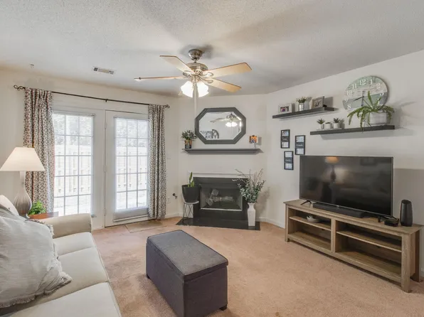 145 Thorn Tree Ln, Columbia, SC 29212