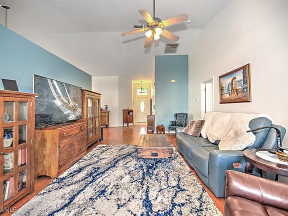 5th image of 18193 Horseshoe Bay Cir