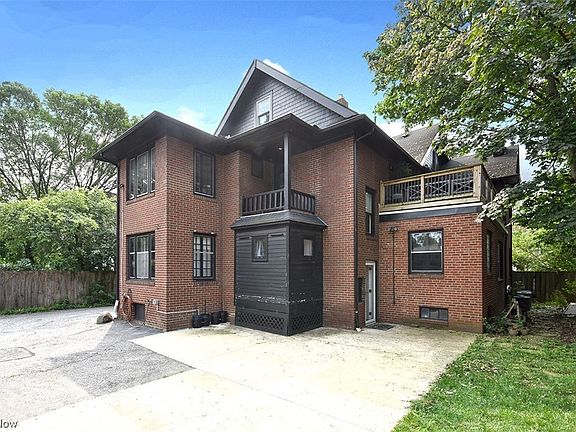 4th image of 13870 Clifton Blvd