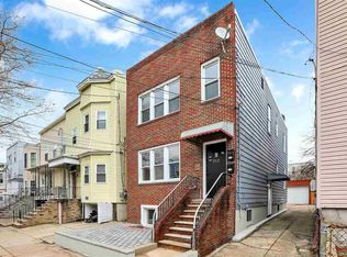 212 Hutton St, Jersey City, NJ 07307