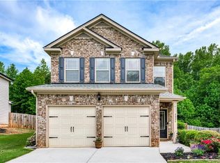 5535 Hedge Brook Dr, Cumming, GA 30028