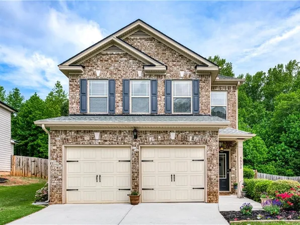 5535 Hedge Brook Dr, Cumming, GA 30028