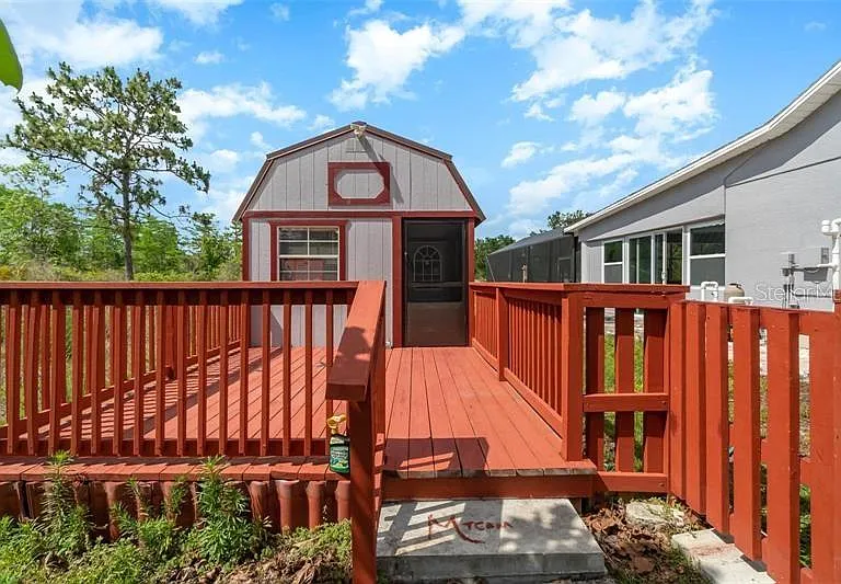 20805 Sheldon St — Photo 1