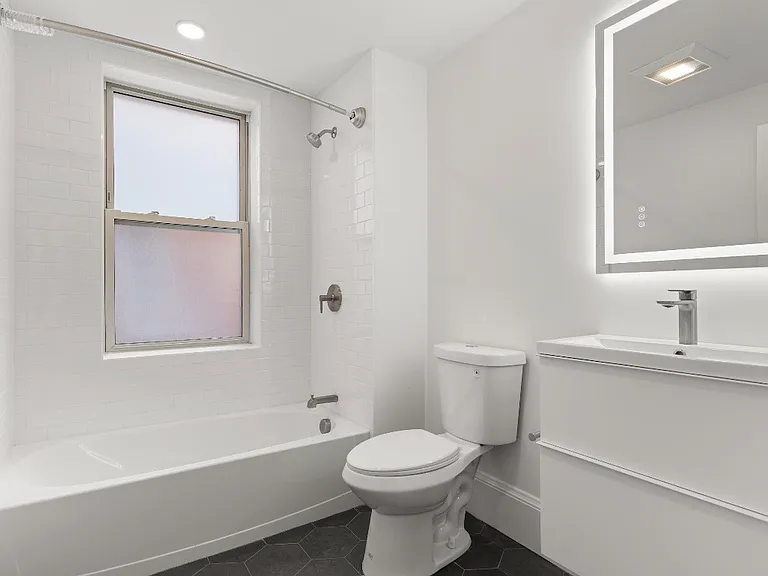 38 Bradlee Rd #103 — Photo 12