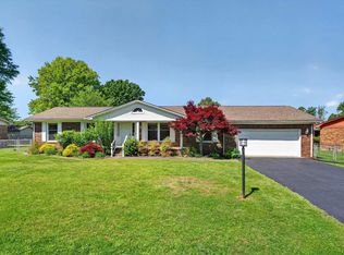 155 Susan Ln, Paducah, KY 42003