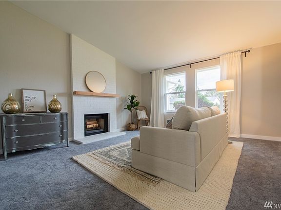 4th image of 4920 219th Street Ct E