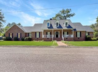 117 Weathers St, Saint George, SC 29477