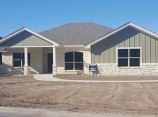 15944 Crockett Dr, Temple, TX 76502
