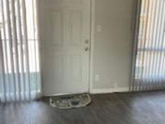 4th image of 1330 Louisiana Blvd NE APT 404