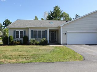 2 Primrose Pl, Bangor, ME 04401