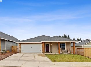 351 NW Hope Ct, Willamina, OR 97396