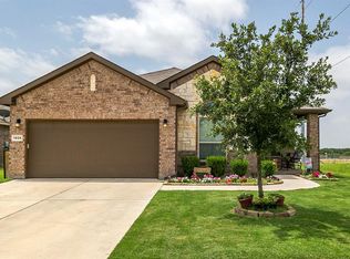 1024 Doe Meadow Dr, Burleson, TX 76028