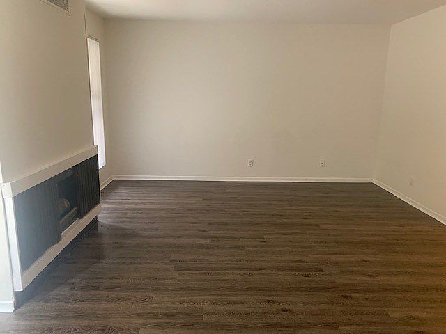 2nd image of 209 Montana Ave APT 106