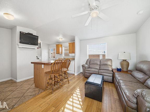4th image of 14233 E 31st Pl