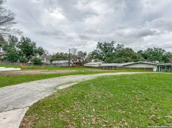 209 NEWBURY TER LOT 6, Terrell Hills, TX 78209