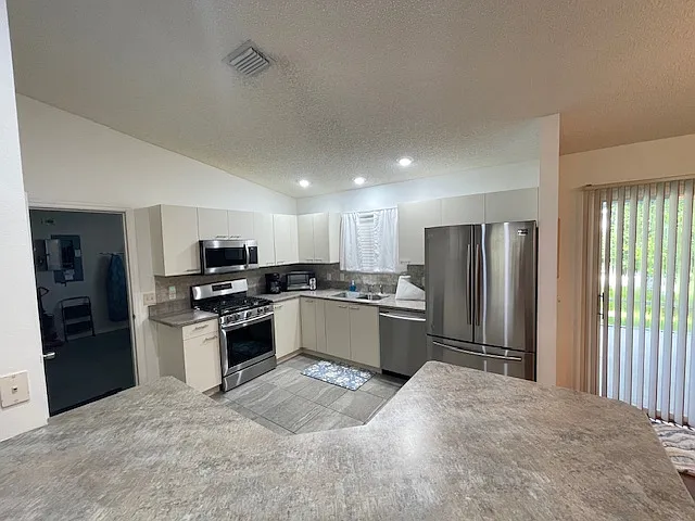 17442 SE 79th Lovewood Ave — Photo 8