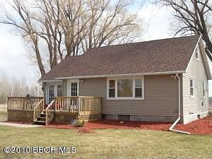 3rd image of 18087 Golf View Ln