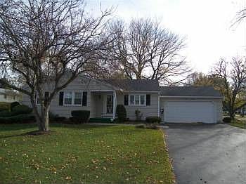 2nd image of 58 Oakhurst Dr
