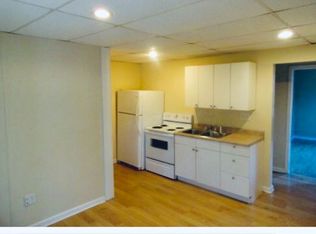 113 Oak St APT 2, White Sulphur Springs, WV 24986