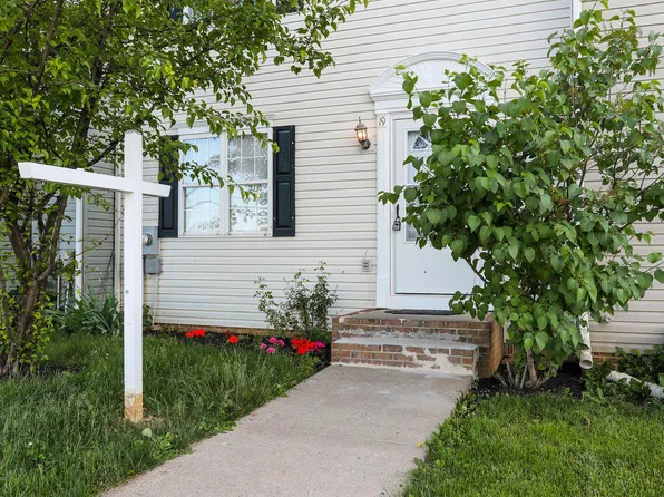 19 Electra Ct, Martinsburg, WV 25401