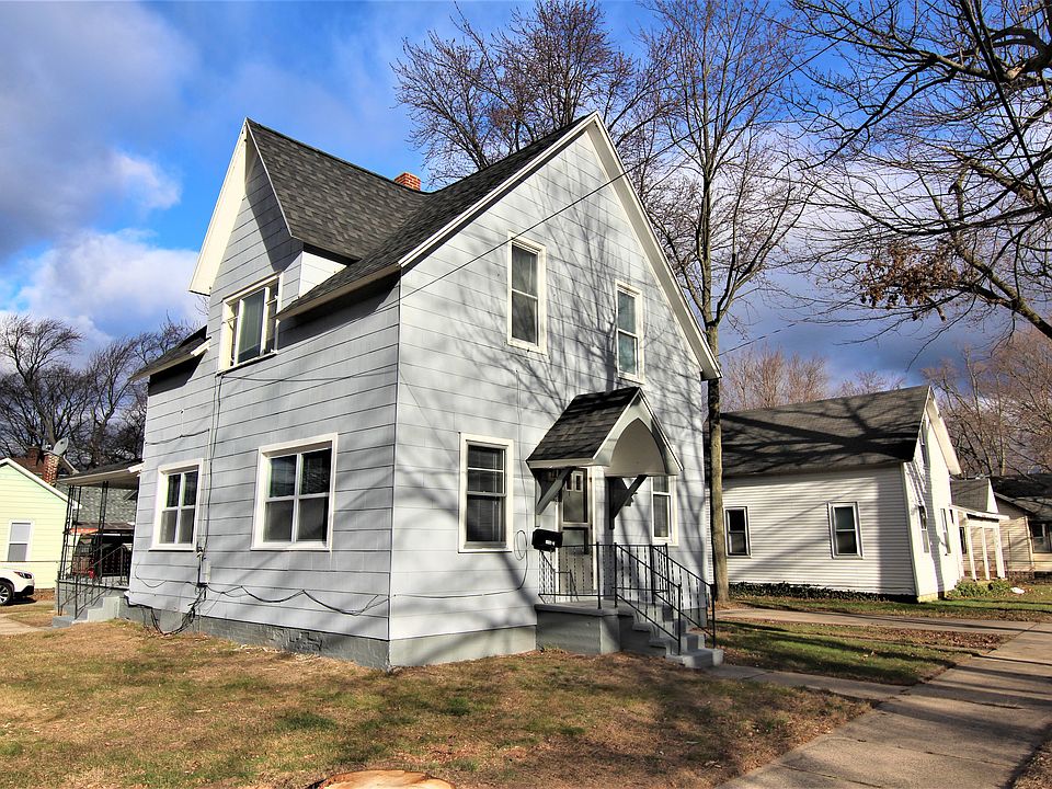 1st image of 1486 Montgomery Ave