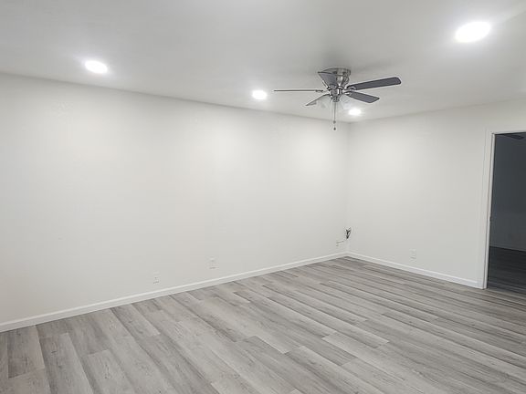 5th image of 7020 1/2 Rosanna St