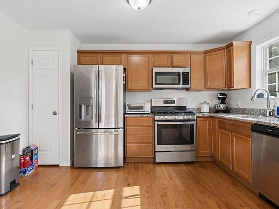 5th image of 3 Estes Drive