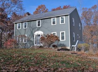 63 Klebart Ave, Webster, MA 01570