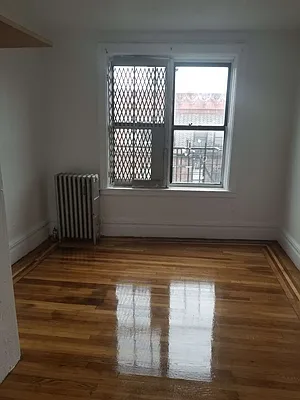 Rented by Clove Realty LLC | media 9