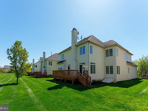 3rd image of 6 Landon Way