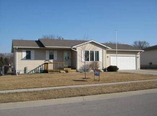 610 S Samson St, Roland, IA 50236