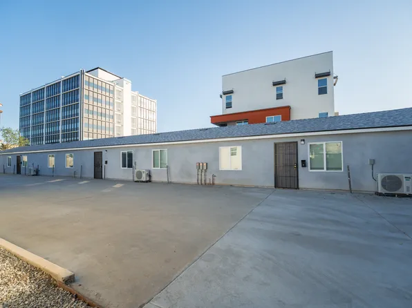 8116 3rd St, Downey, CA